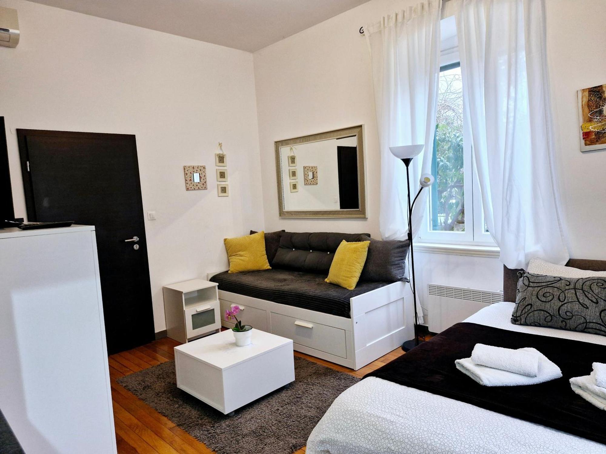 Beach City Pearls Apartments Split Kültér fotó