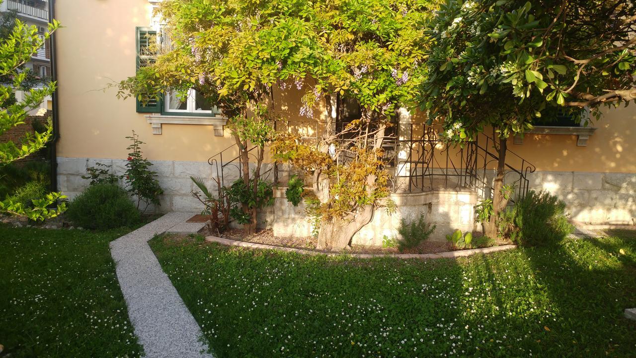 Beach City Pearls Apartments Split Kültér fotó